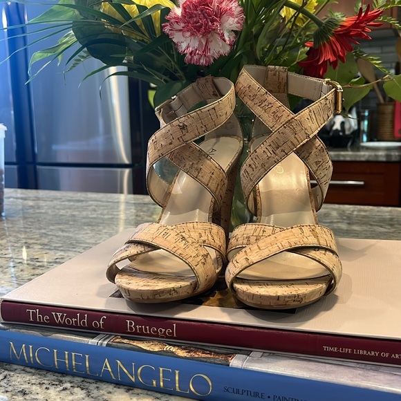 Never Worn 🌺 ALDO Open Toe Cork High Heel Sandals Sz US 7.5 / EU 38 - Picture 2 of 11